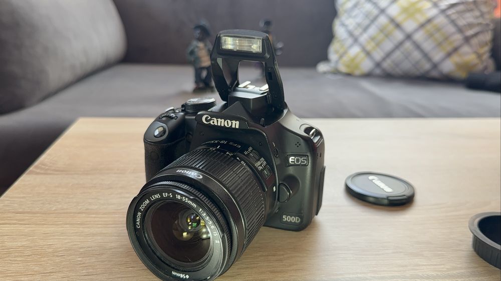 Canon EOS 500D с 2 обектива и аксесоари