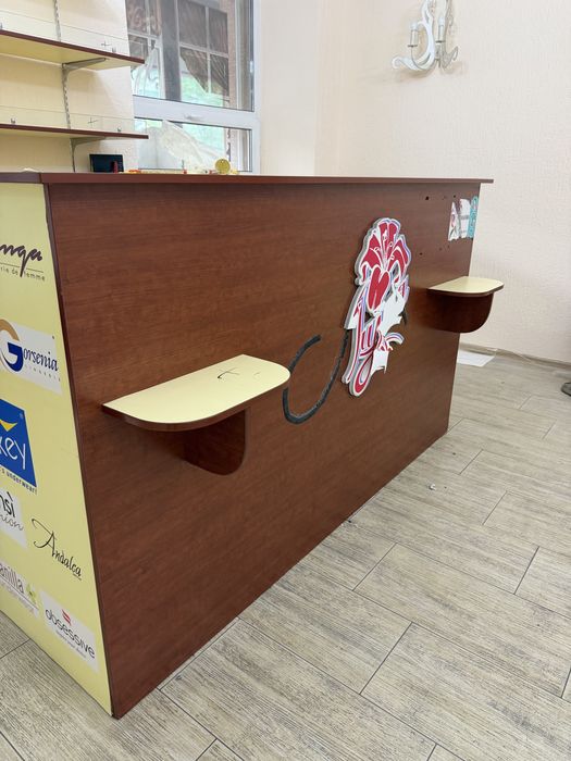Продам ресепшен ….