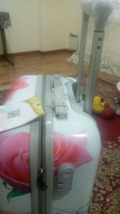 Продаю новую Чемоданы