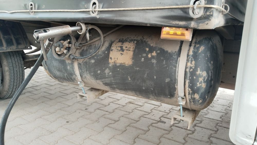 Продам газ балон  105 литров