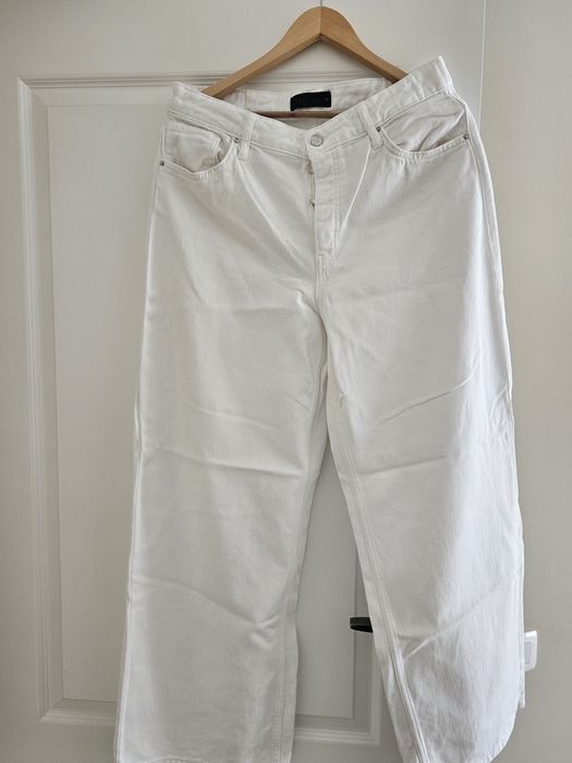 Blugi zara nr. 42