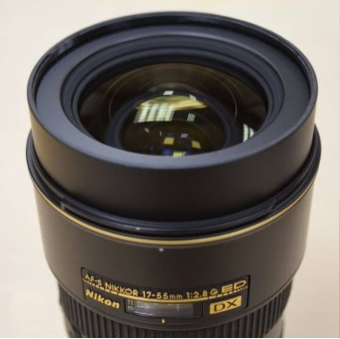 Nikon AF-S 17-55MM F 2.8