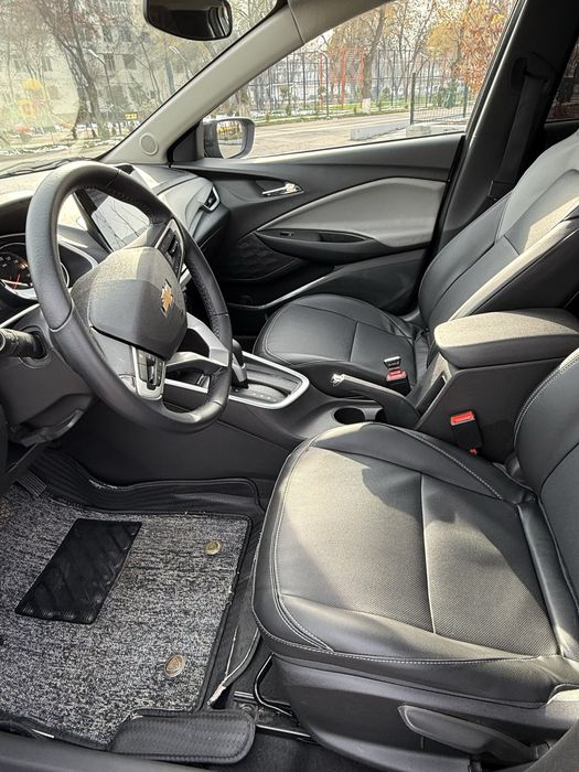 Срочно Onix Primer 6 позиция 2023/24 пробег 30000.