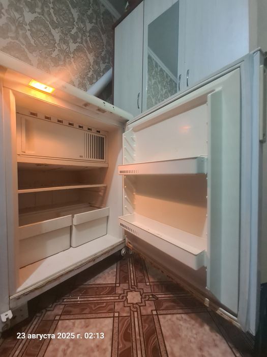Продам холодильник