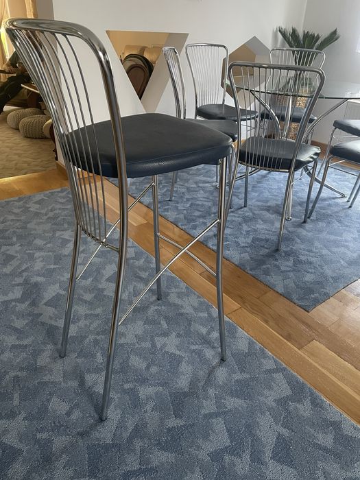 Set masa cu 6 scaune + 2 scaune bar