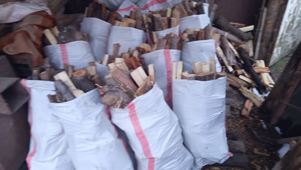 Дрова в мешках 1200