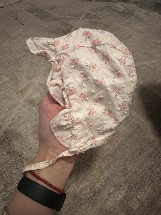 Caciulite nou nascuti