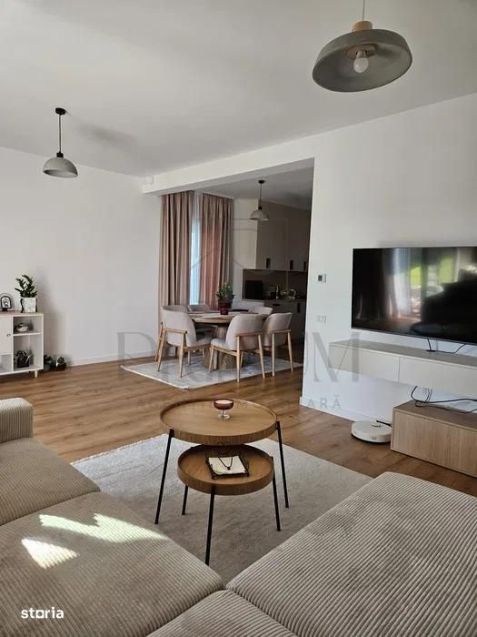 Mosnita-Duplex - Compartimentare excelenta