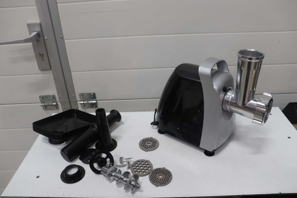 Месомелачка Bomann 1000W FW 6067