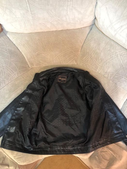 Детская кожаная куртка