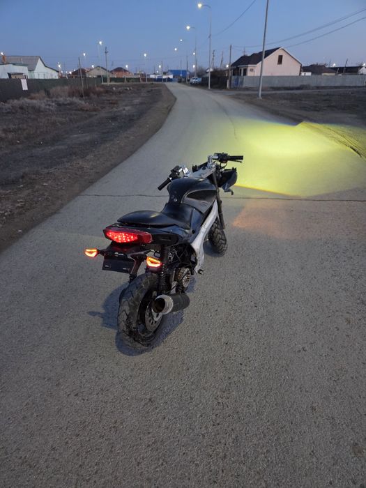 Мотоцикл на ходу