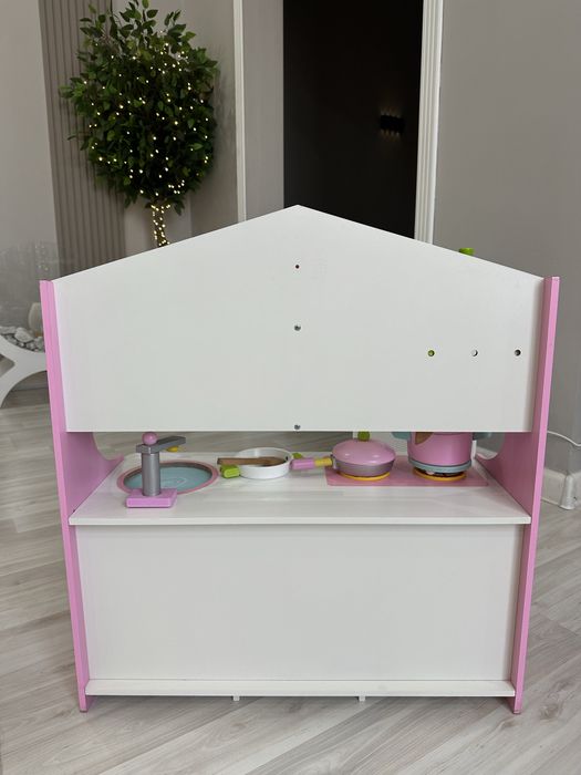 Кухня детская деревянная