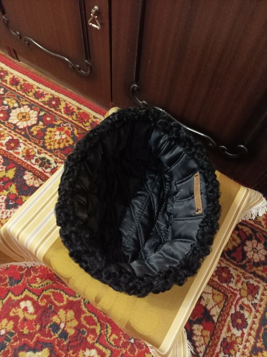 Шапка каракуль новая