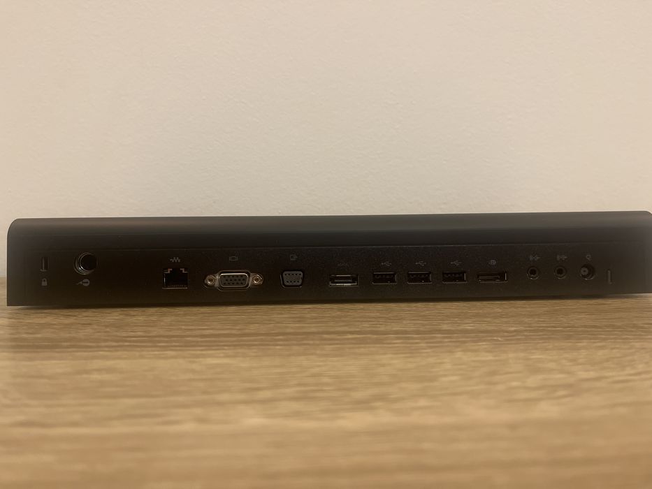 HP 2560 Docking Station