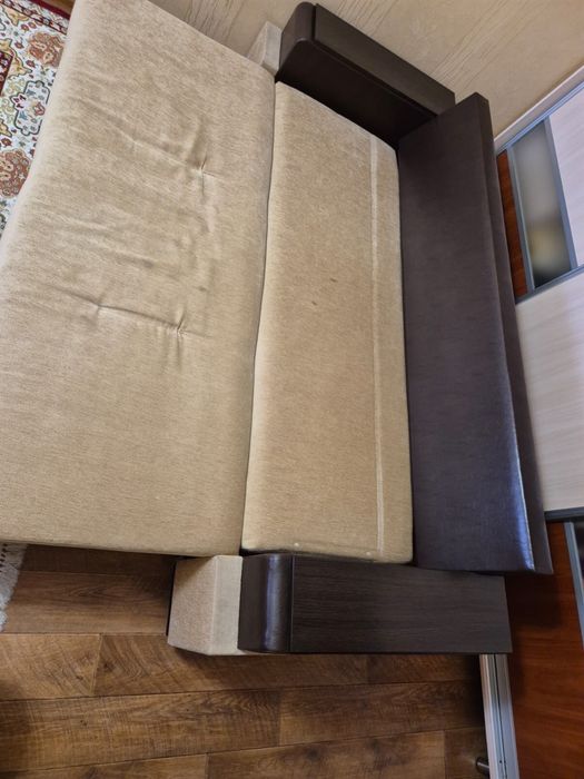 Продам диван недорого