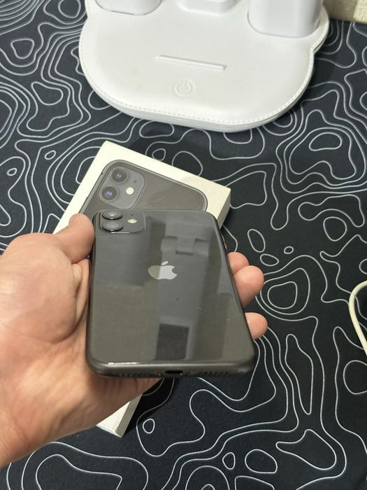 Iphone 11 128 в отличном состоянии
