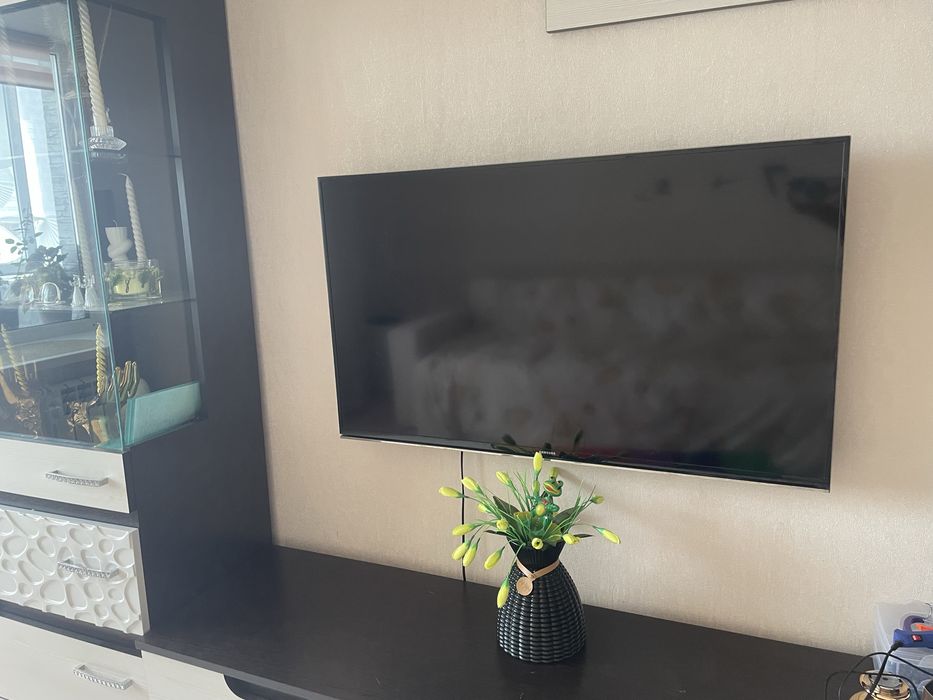 Телевизор Samsung Smart