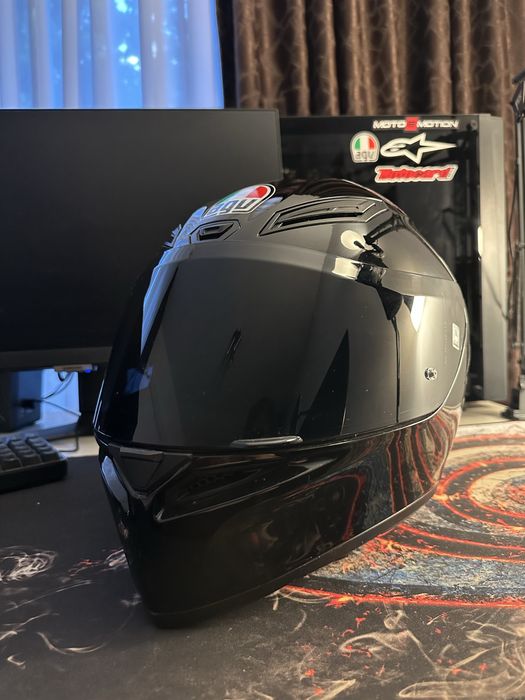 Casca moto AGV K1-S, marimea S ca noua (impecabila) cu viziera neagra plus originala