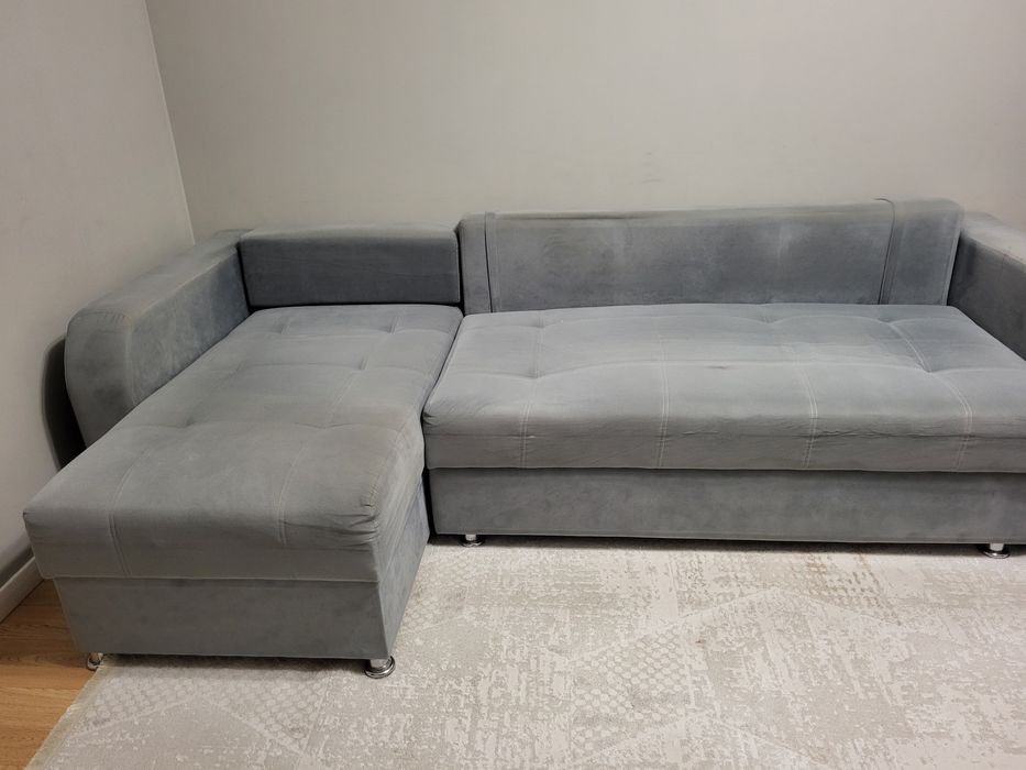 Продаётся диван. Хорошее состояние,