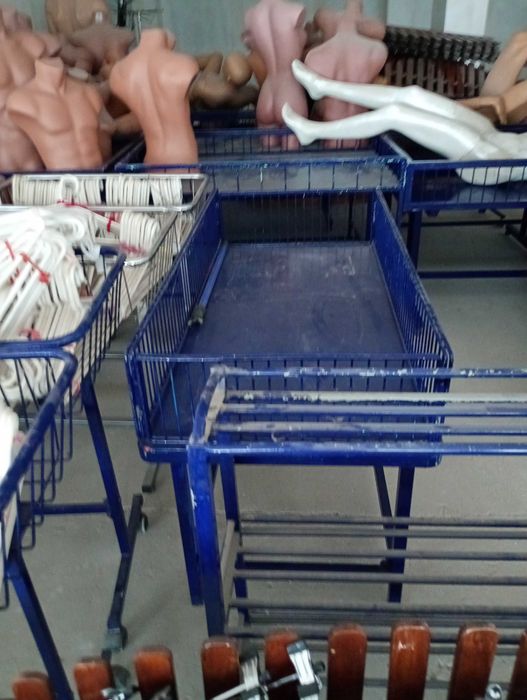 Оборудване за магазин за дрехи