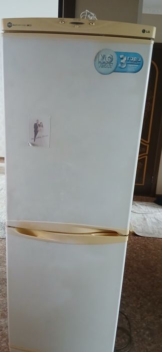 Холодильник LG б/у