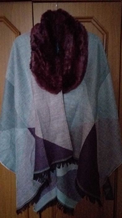 Cardigan lung de dama pentru zile friguroase