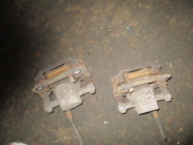 Etrier frana spate stanga dreapta Toyota Corolla Avensis Original