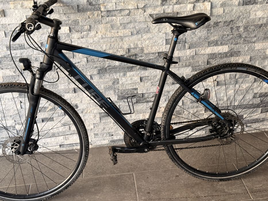 Bicicleta cube curve pro