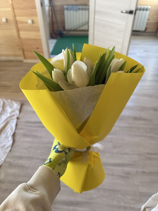 Тюльпаны на 8-е Марта