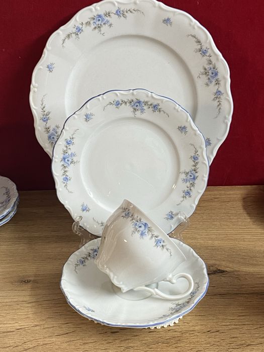 Баварски порцеланов сетвиз  -ROSE Bavaria