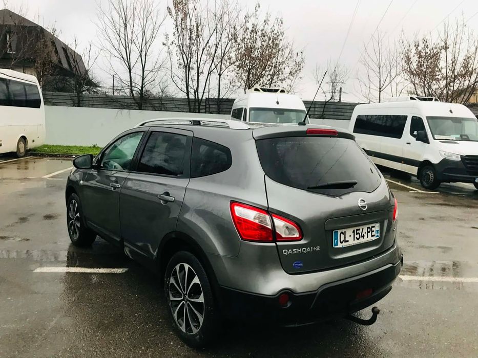 Vand Nissan qashqai 2013