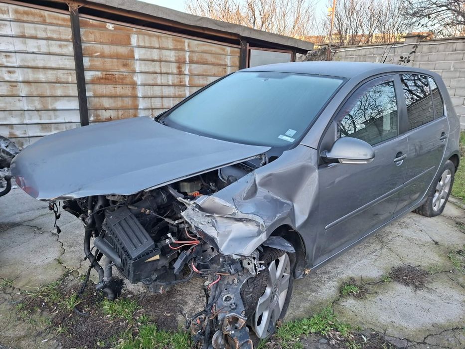 Vw Golf 5 на Части