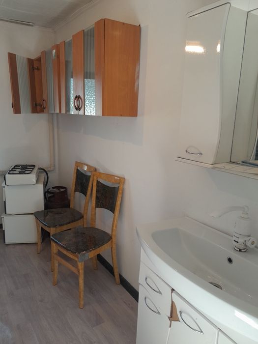 Сдаётся 2 х ком мкр Улжан 1