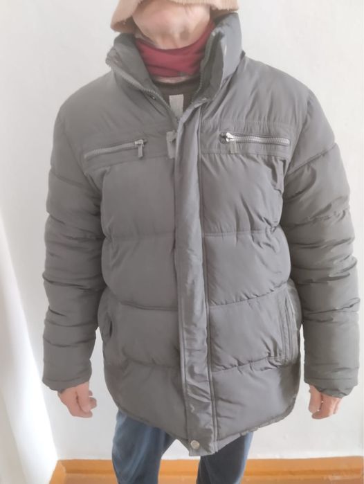 Продаются зимние куртки 56 размер