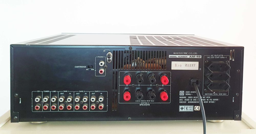 Amplificator Akai AM-49