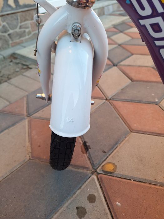 Bicicleta fetite 3-5 ani