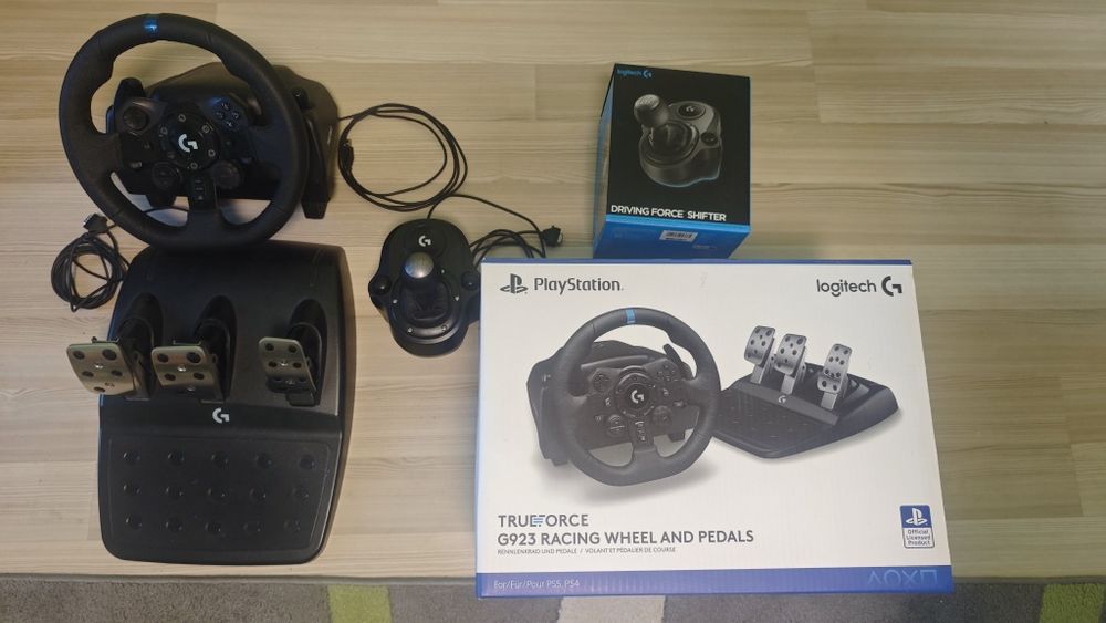 Logitech g923 + Logitech g shifter
