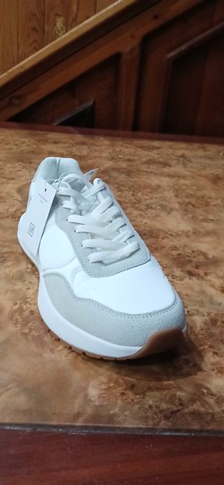 Кроссовки от бренда 'JUST'