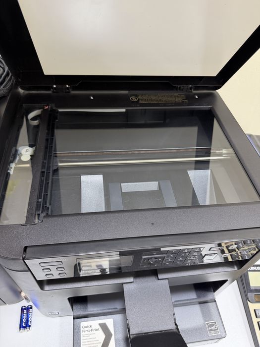 Printer Canon MF211