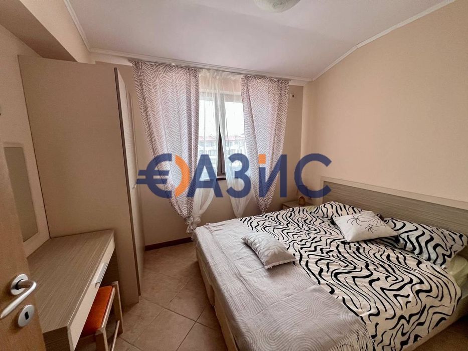Продава се Двустаен апартамент в к.к. Слънчев бряг - 49 кв.м за 1040 €/кв.м - Снимка #13