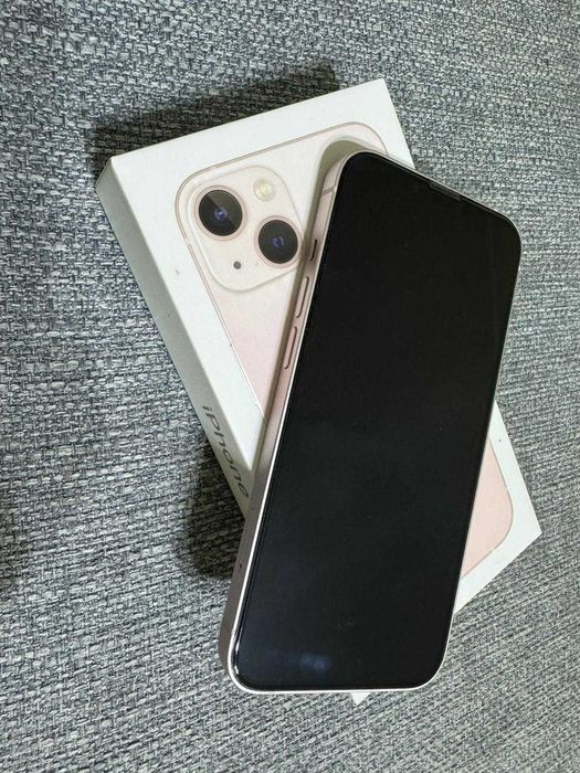Se vinde Iphone 13 Pink in stare buna