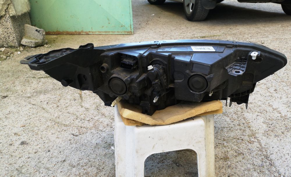 Оригинални фарове Рено Еспейс Renault Espace 5 Full Led