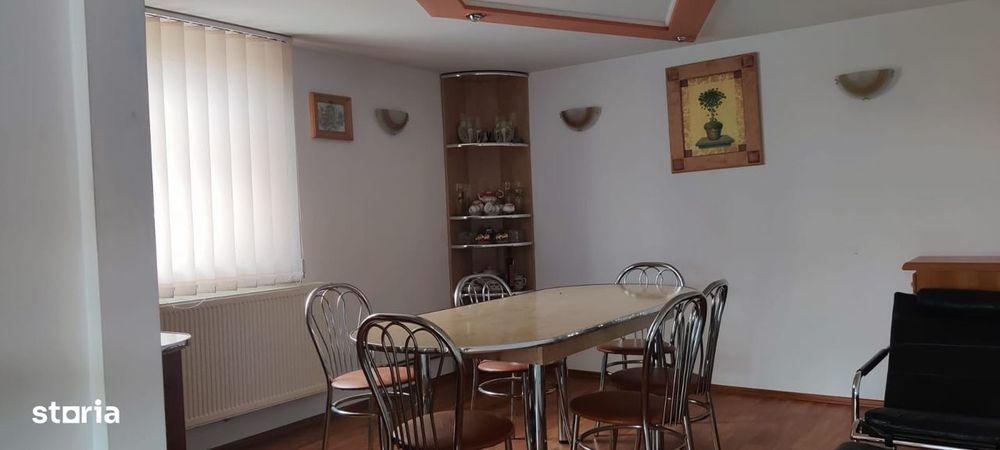 Casa + curte | Campulung Muscel | Central | 5 camere | teren 235 mp