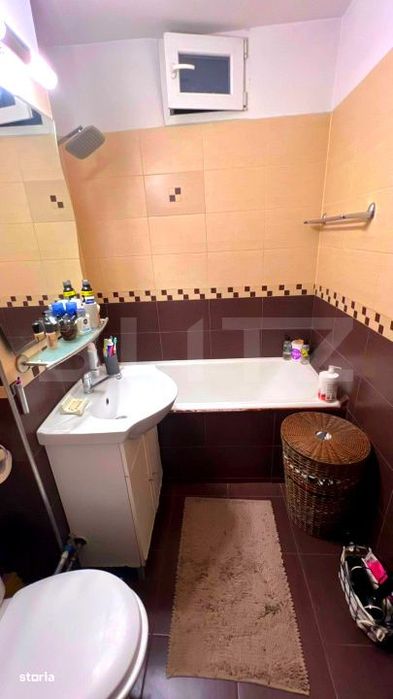 Apartament 2 camere decomandat, 55 mp, zona Cetate