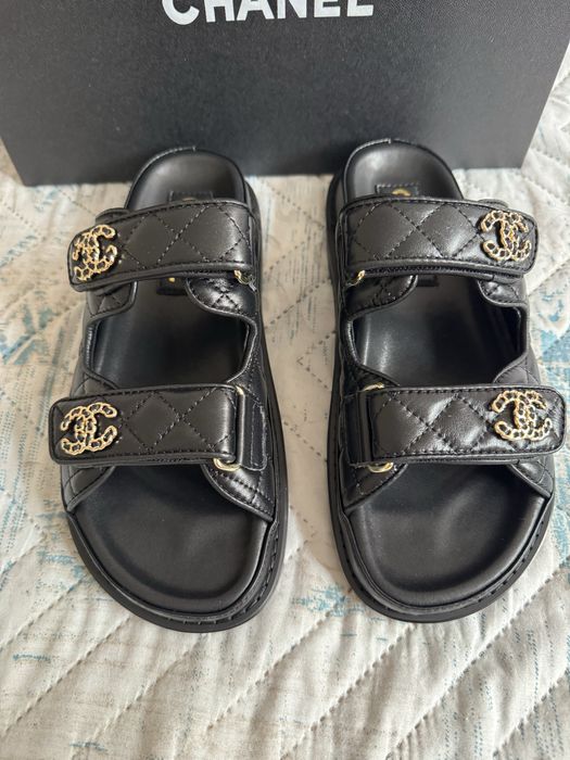 Чехли Chanel
