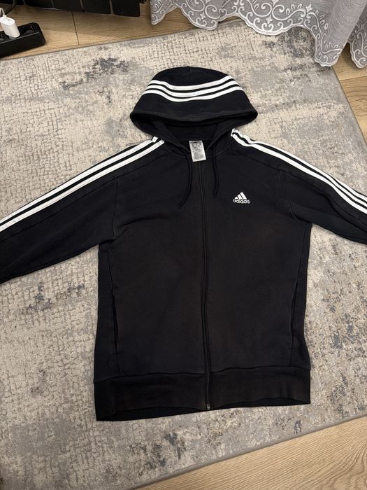 Adidas esentials Рядък модел