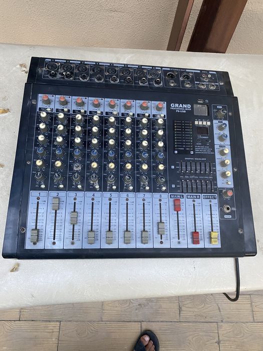 Микшерный пульт усилитель GRAND Professional Mixer P8-USB: