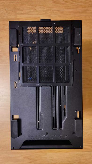 NZXT H210i carcasa de calculator cu fereastra de sticla