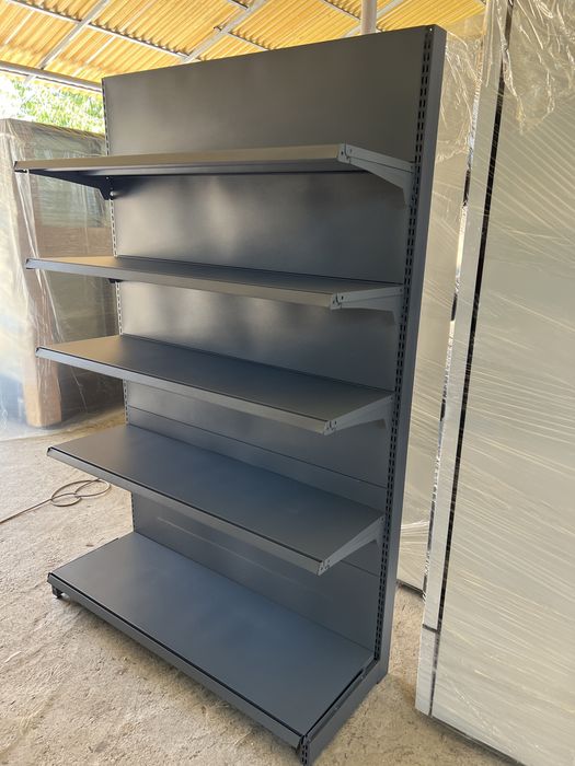 Rafturi metalice de perete