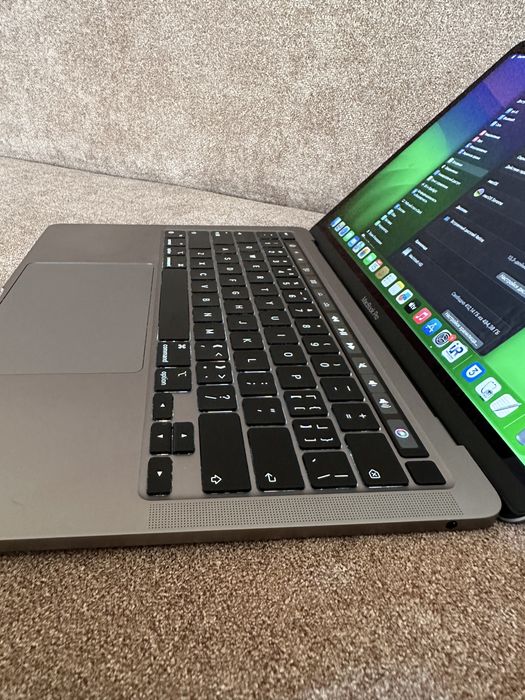 MacBook Pro 13 M2 2022, 16/512GB